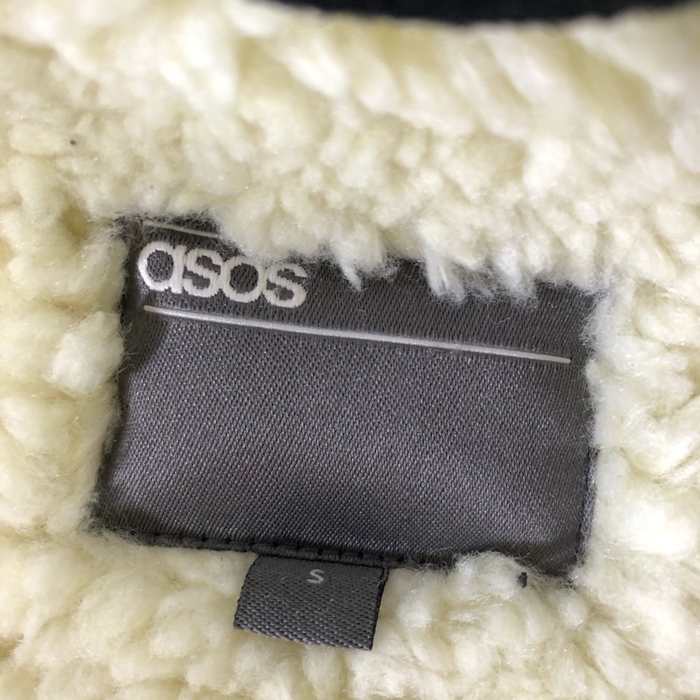 Asos Sherpa Lined and Trimmed Black Jacket - Picture 13 of 15